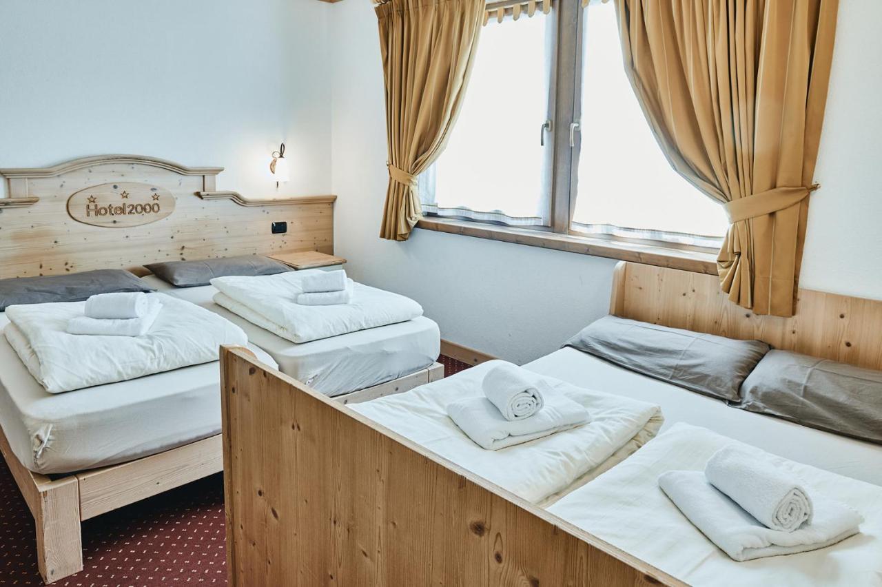 Hotel 2000 Livigno Exteriör bild